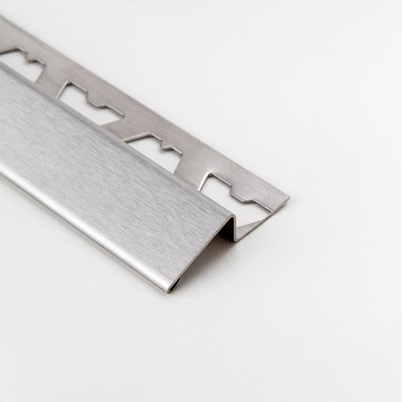 DESNIVEL C/ALA ACERO INOX X2500 AISI 304 ESMERILADO C10E